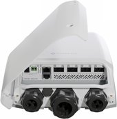 Управляемый коммутатор 2-го уровня Mikrotik CRS504-4XQ-OUT - фото