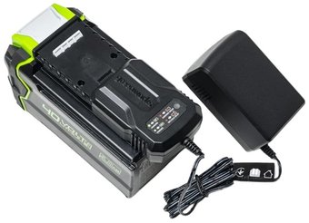 Аккумулятор с зарядным устройством Greenworks G40B4 + G40UCM2M (40В/4 Ач + 40В) - фото
